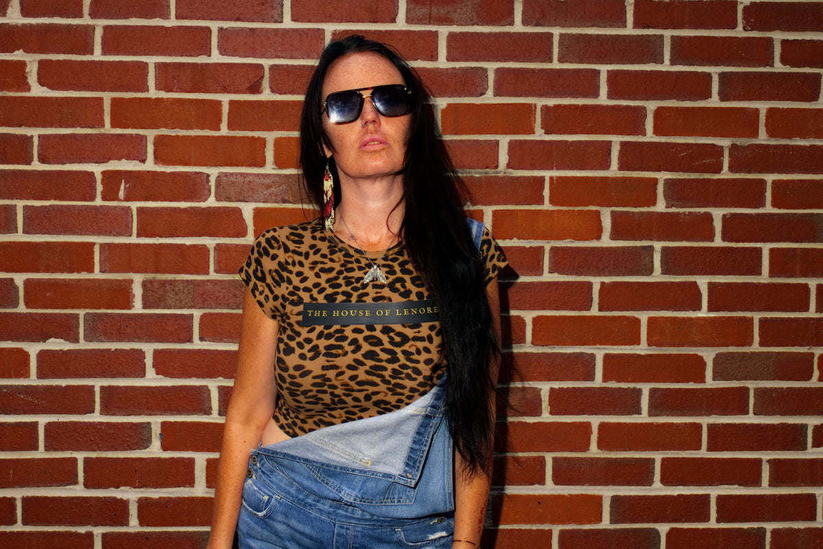 Women’s Leopard Print Crop T-Shirt